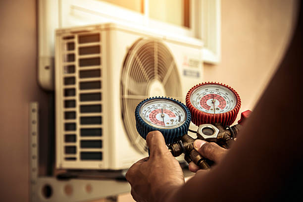 Professional Hvac Maintenance technician working in Wareham, MA